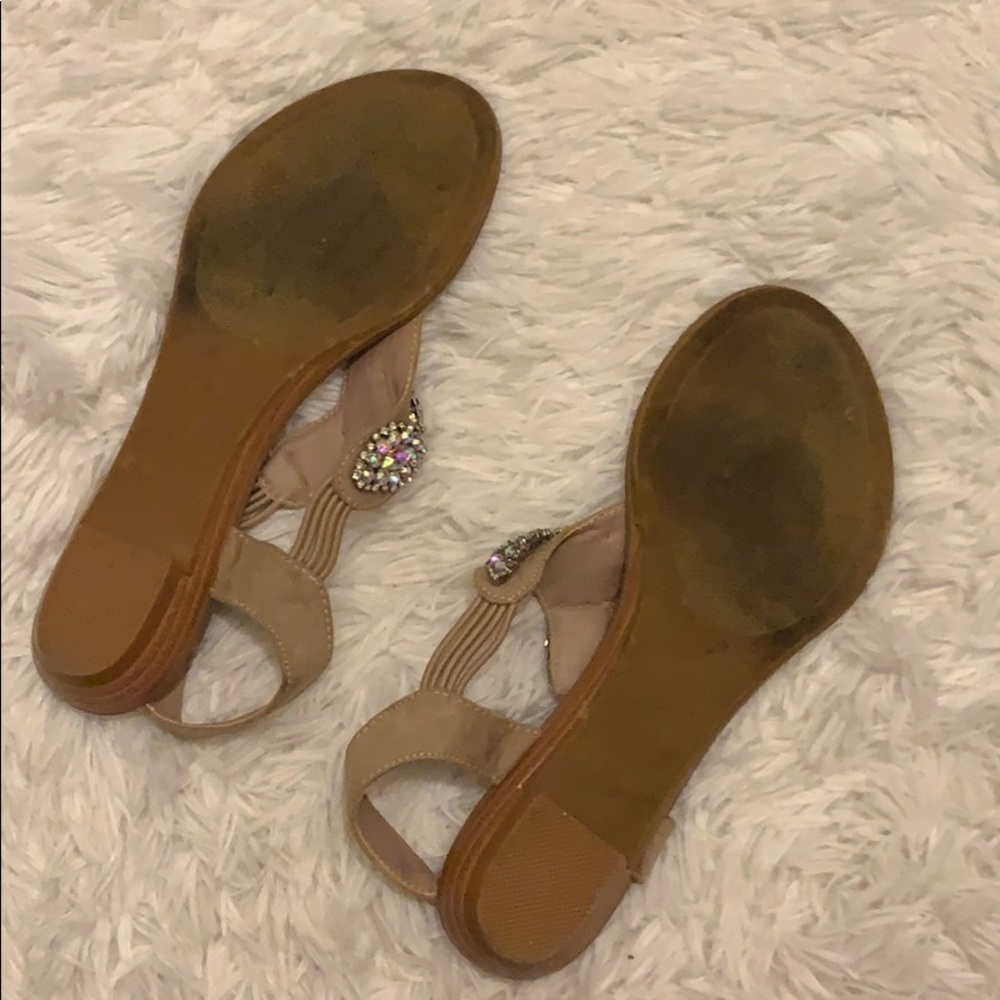 Thong Strap Sandals - Picture 3 of 3